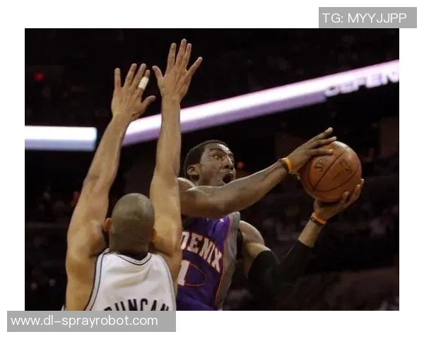 2008年NBA季后赛首轮马刺对决太阳的激烈战况与精彩瞬间回顾 2008年NBA季后赛首轮马刺对决太阳的激烈战况与精彩瞬间回顾