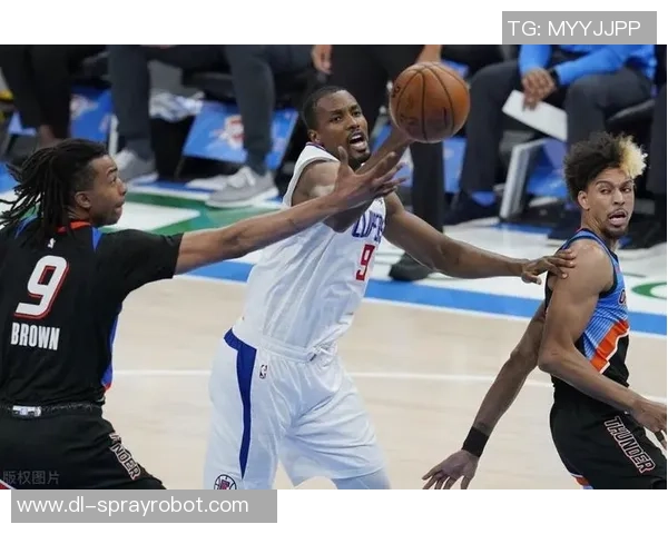 FC首尔与龟尾的激烈对决:谁能在这场比赛中笑到最后 FC首尔与龟尾的激烈对决:谁能在这场比赛中笑到最后