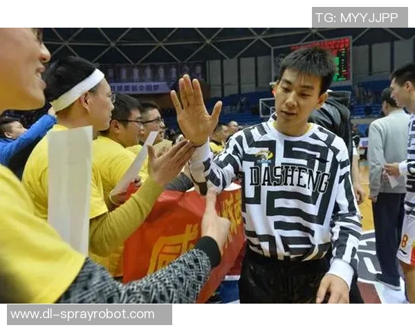 南京同曦迎战山东男篮期待精彩对决与激烈竞争的篮球盛宴