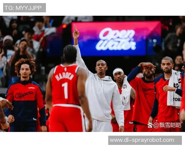 快船与掘金G7激战正酣谁将晋级西部决赛争夺荣耀 快船与掘金G7激战正酣谁将晋级西部决赛争夺荣耀