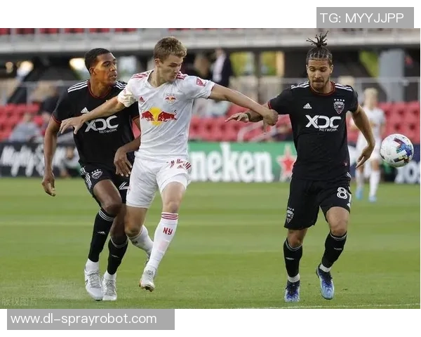 费城与温哥华比赛比分深度分析及战术对比探讨